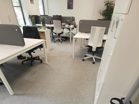 Postes de travail entretenus